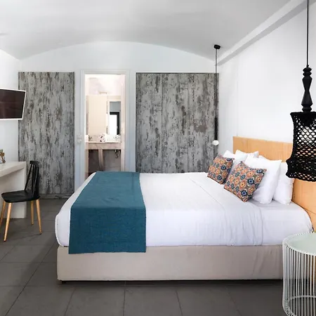Amity - Adults Only Aparthotel Fira (Santorini)
